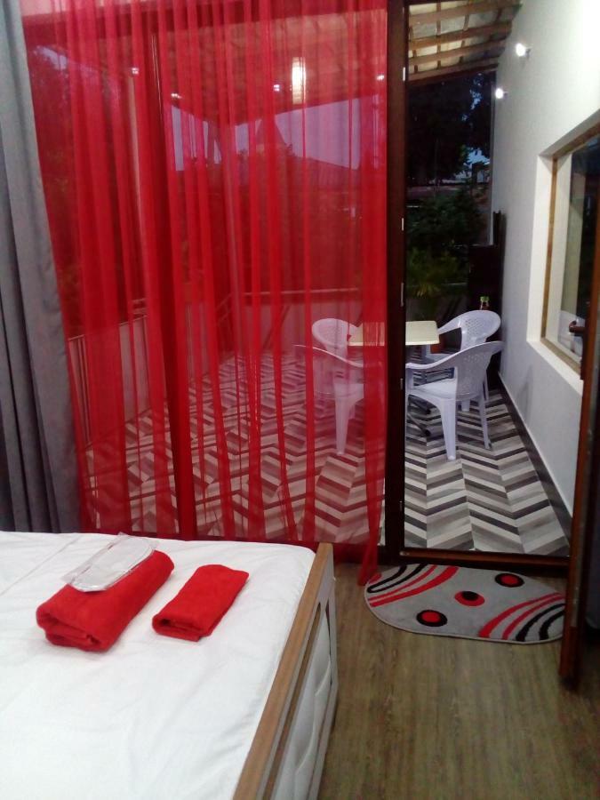 Отель Гостевой дом A RIONI Кутаиси Экстерьер фото